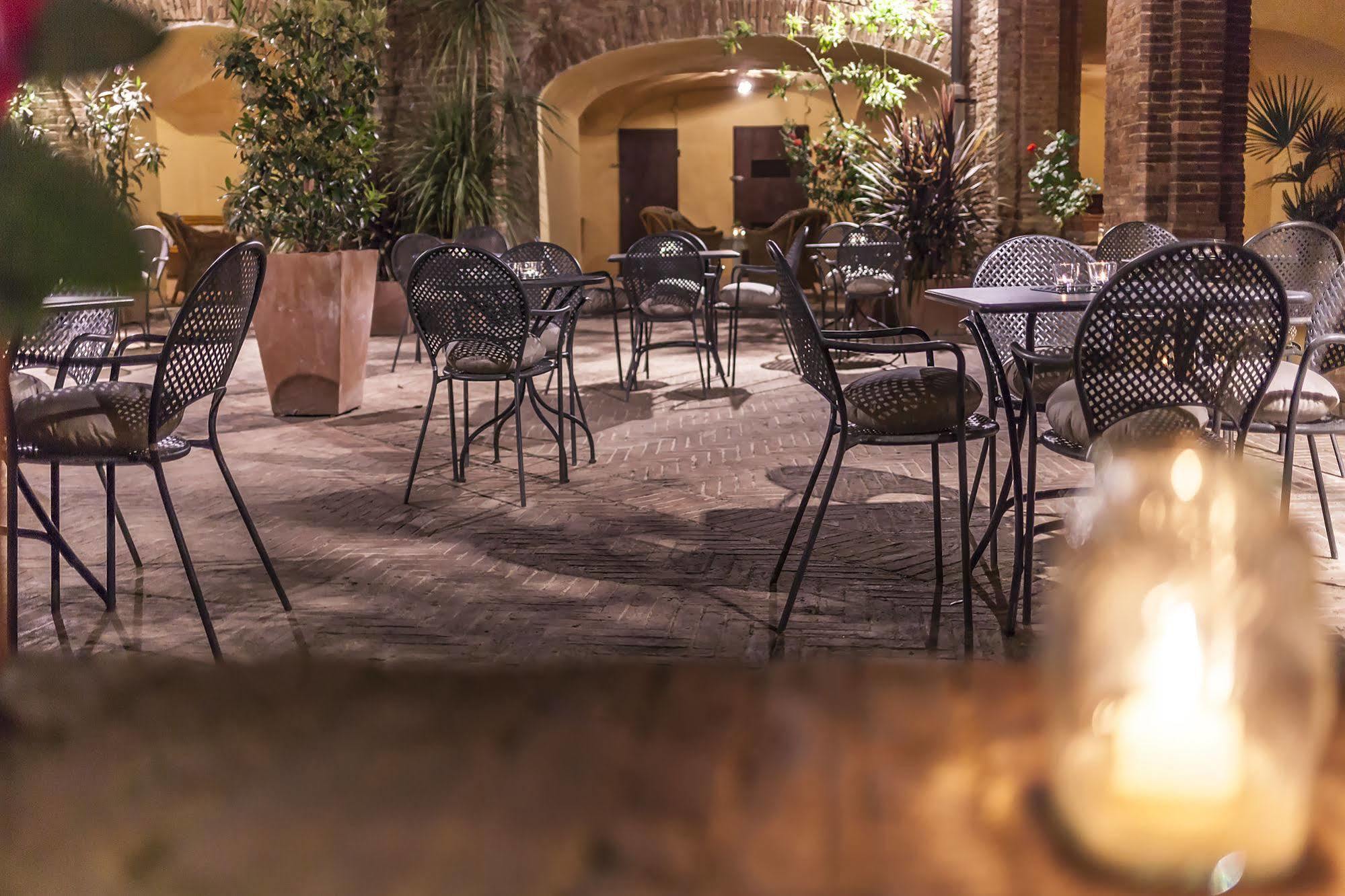 Il Chiostro Del Carmine Hotel 4*